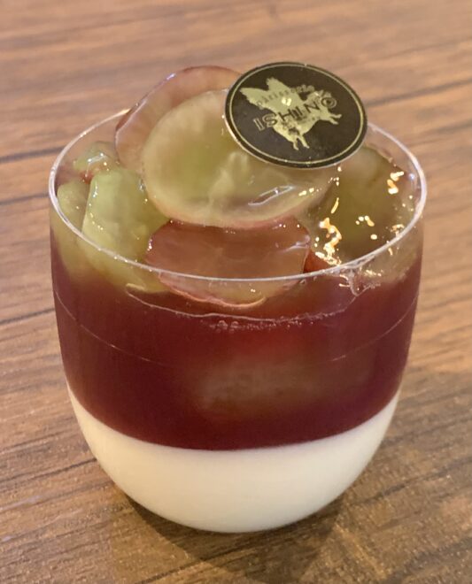 秩父のパティスリーイシノがつくる、蜂蜜酒ミードを使った洋菓子(スイーツ、デザート)