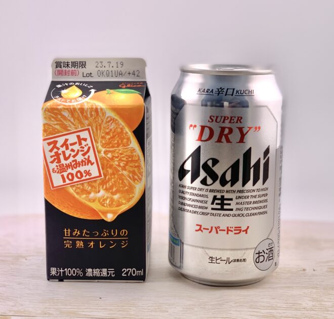 ビターオレンジの素材(ビールとオレンジジュース)